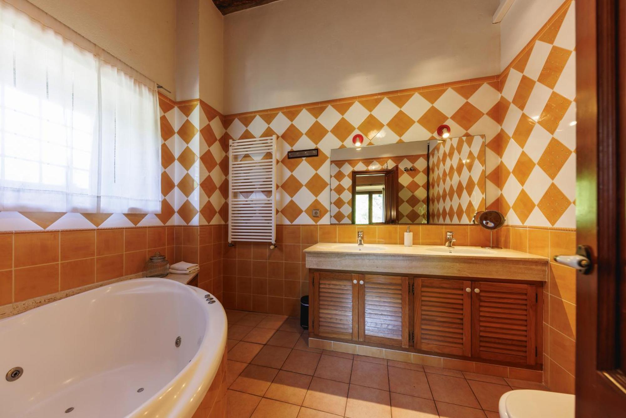 Turisme Rural - Mas - Monells Landhaus *